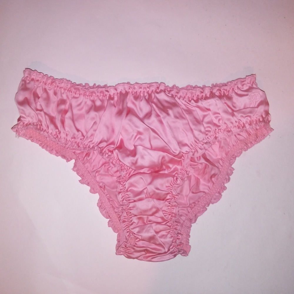 Victoria Secret PINK Panty Large Solid Pink Ruffle